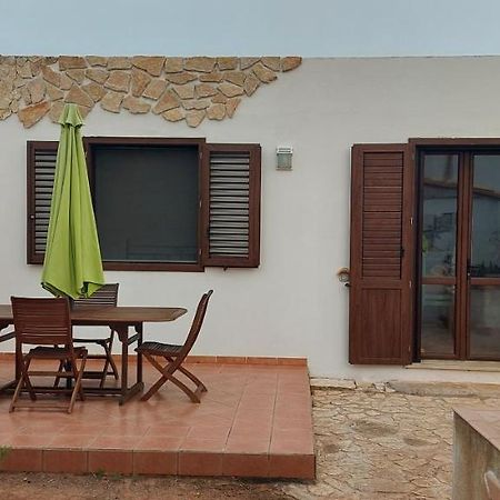 ファヴィニャーナCasa Sirioアパートメント エクステリア 写真